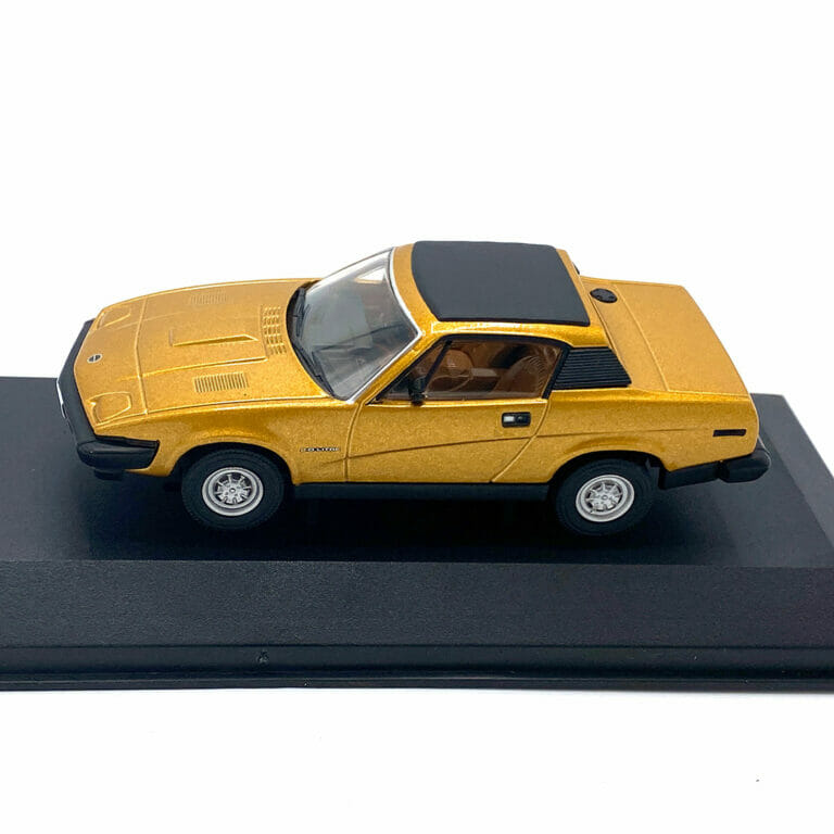 VA10500 - Triumph TR7 in pharaoh gold