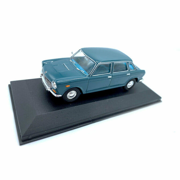 Lifestyle - Model Miniatures - Austin 1800 - Persian Blue
