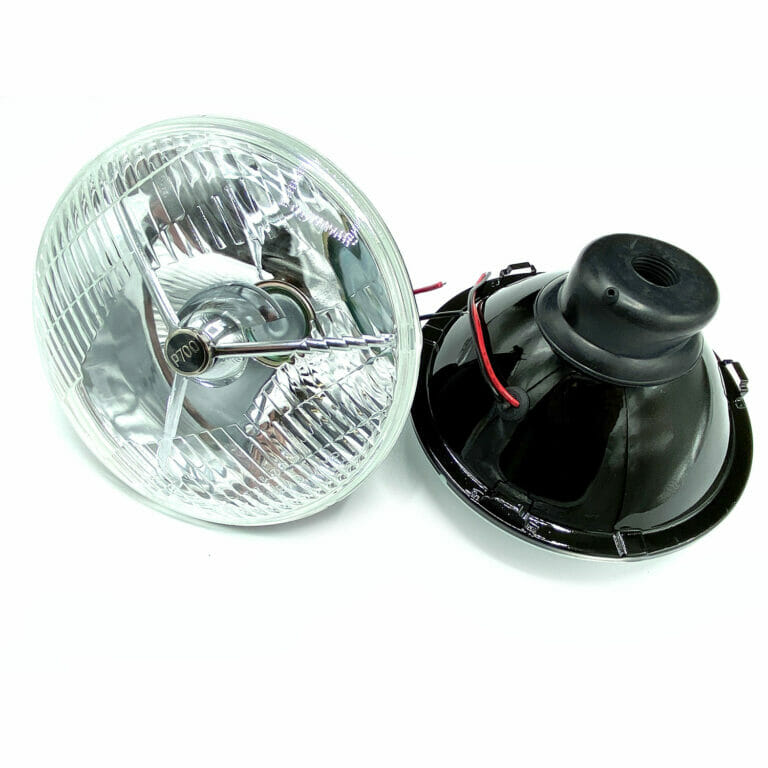 LAR05RHD - 7inch Sealed Beam Headlamps Tripod (pair) H4 bulb RHD